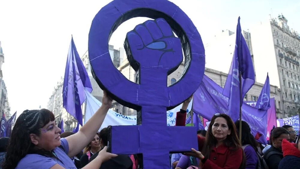 Argentina vive el “mayor retroceso” en derechos de las mujeres desde ...